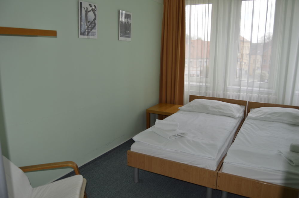 Lh Hotel Medinek Old Town Кутна Гора Екстер'єр фото
