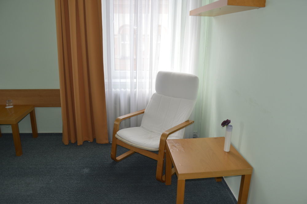 Lh Hotel Medinek Old Town Кутна Гора Екстер'єр фото