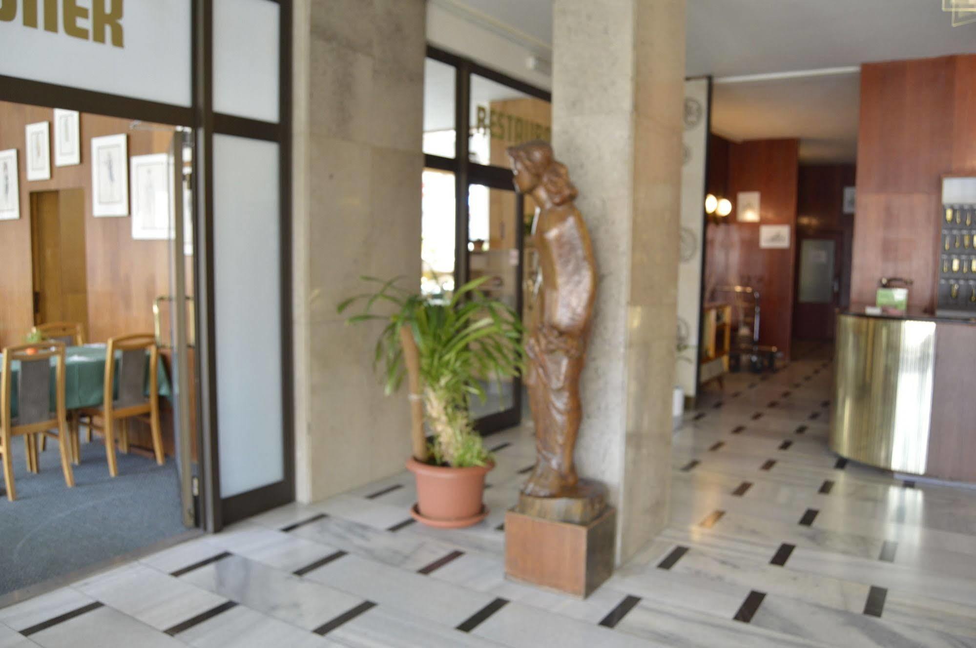 Lh Hotel Medinek Old Town Кутна Гора Екстер'єр фото