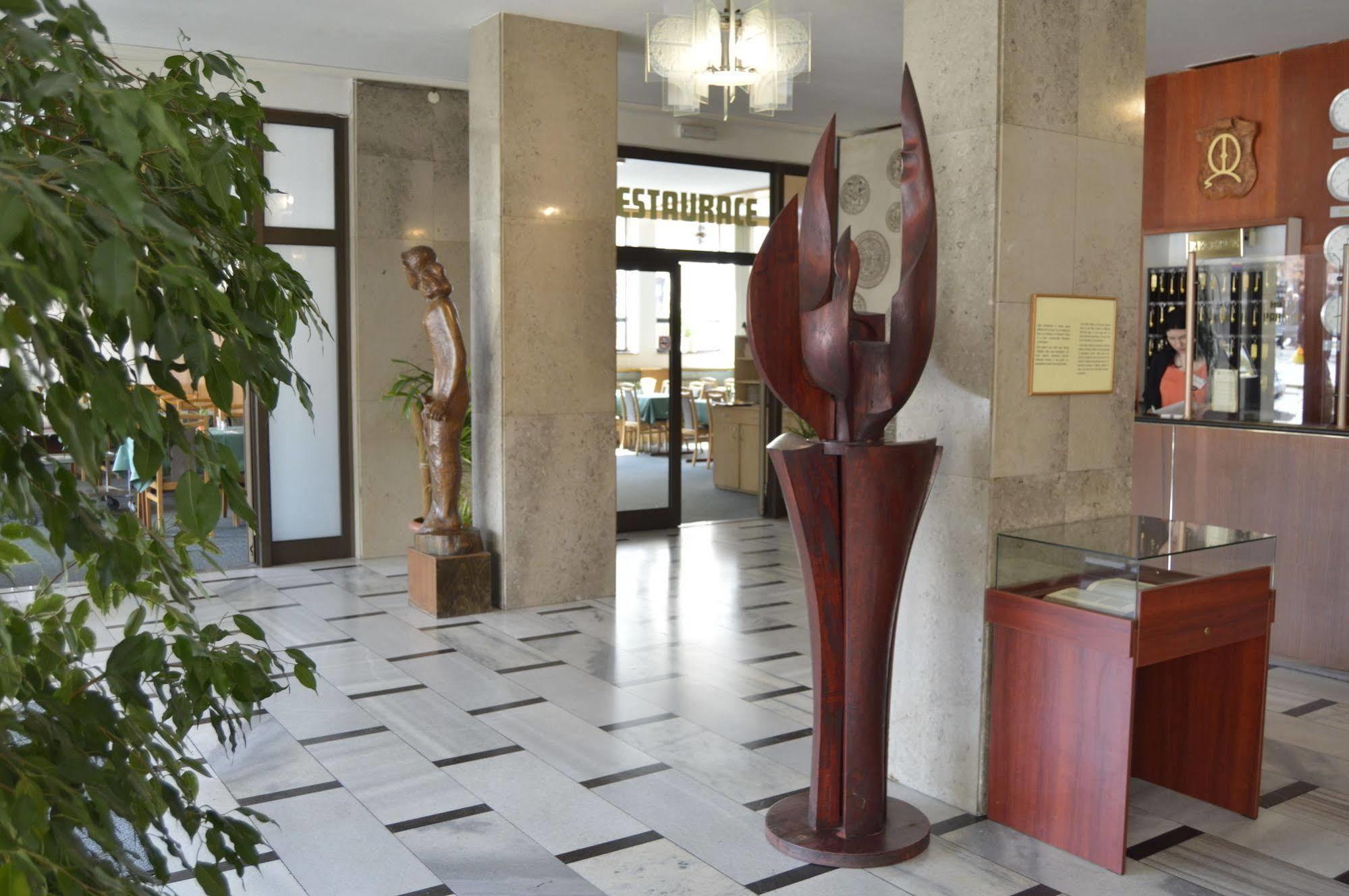 Lh Hotel Medinek Old Town Кутна Гора Екстер'єр фото